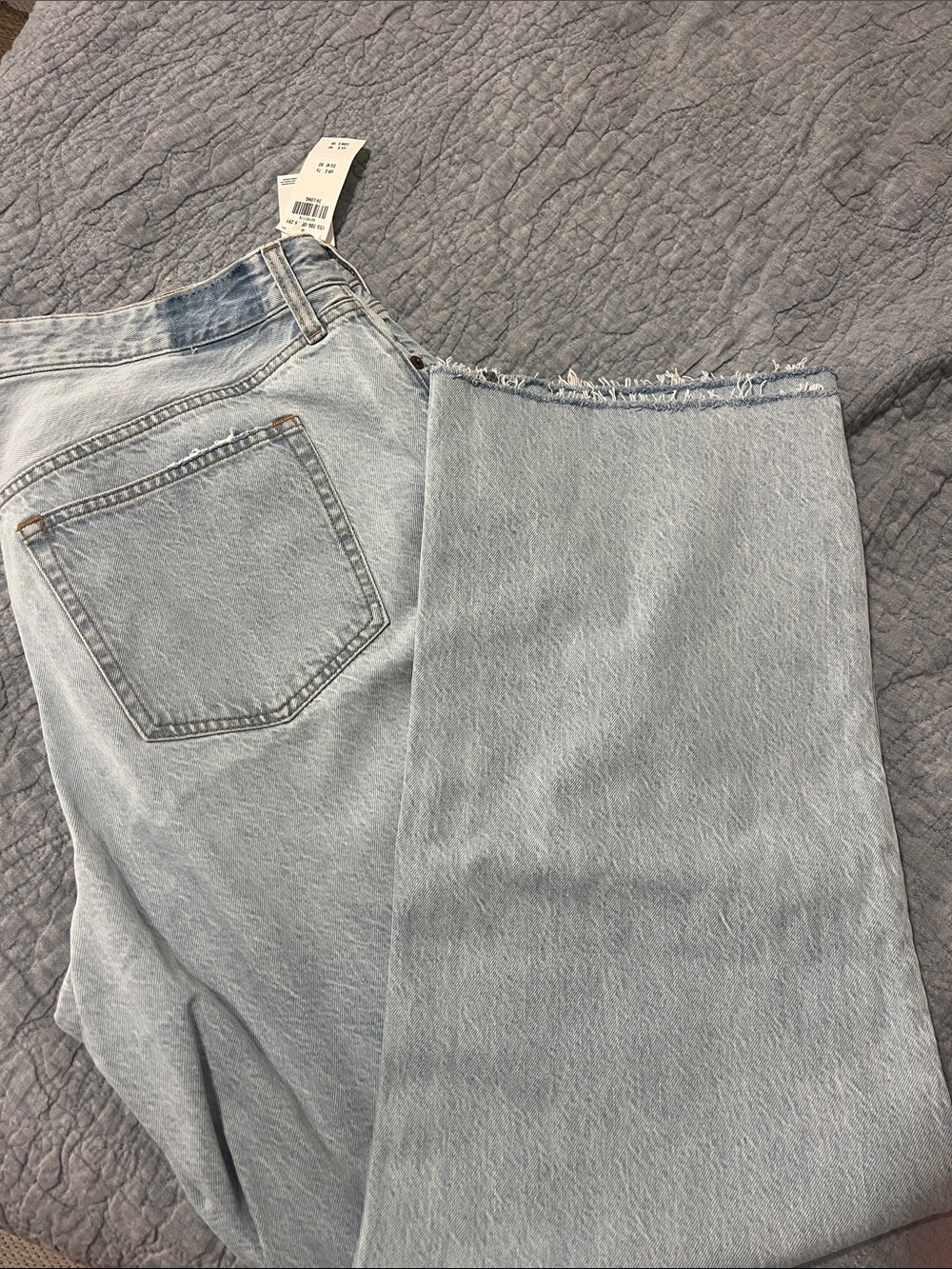 Abercrombie and Fitch jeans - Picture 5 of 6